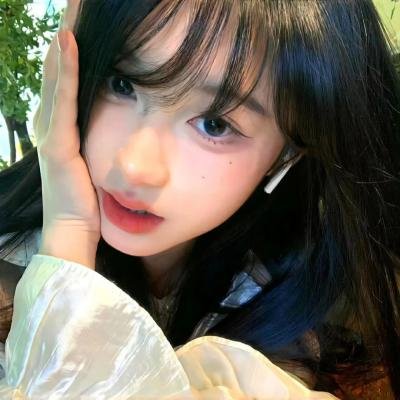 打开玉盒时海报